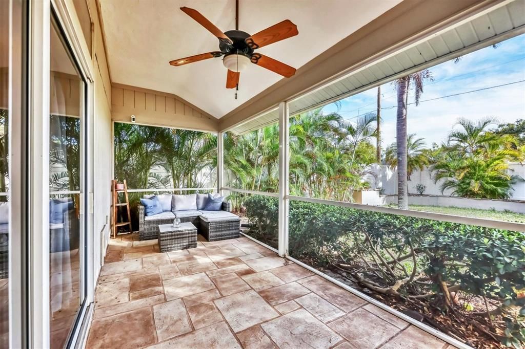 Active With Contract: $489,000 (3 beds, 2 baths, 1775 Square Feet)