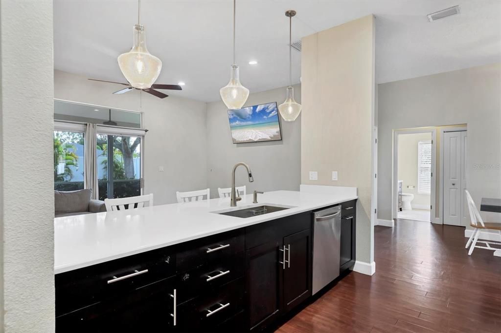 Active With Contract: $489,000 (3 beds, 2 baths, 1775 Square Feet)