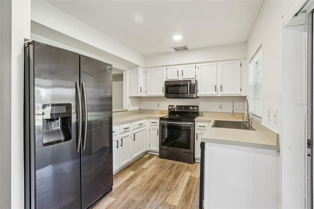 En Venta: $254,000 (2 camas, 2 baños, 1496 Pies cuadrados)