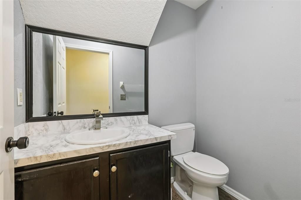 En Venta: $254,000 (2 camas, 2 baños, 1496 Pies cuadrados)