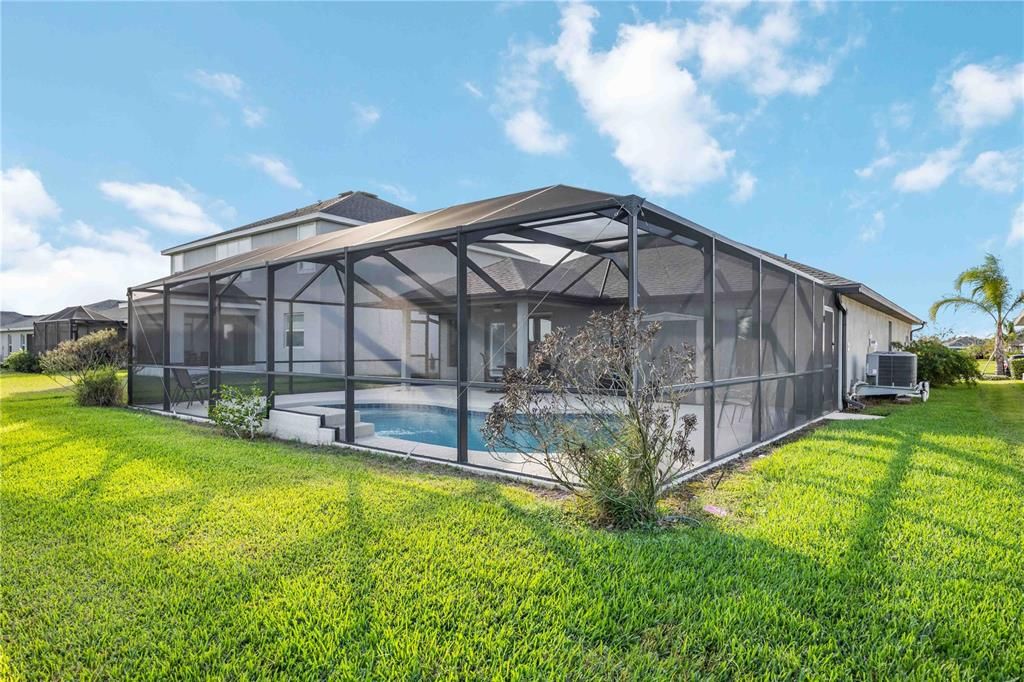 En Venta: $450,000 (4 camas, 2 baños, 1617 Pies cuadrados)