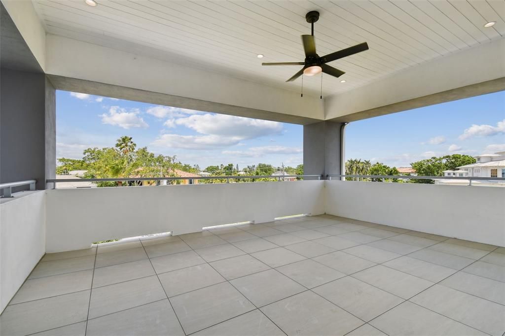 En Venta: $16,888,000 (6 camas, 6 baños, 6102 Pies cuadrados)