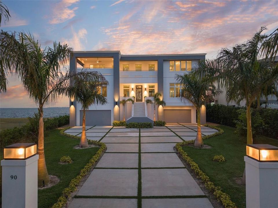 En Venta: $16,888,000 (6 camas, 6 baños, 6102 Pies cuadrados)