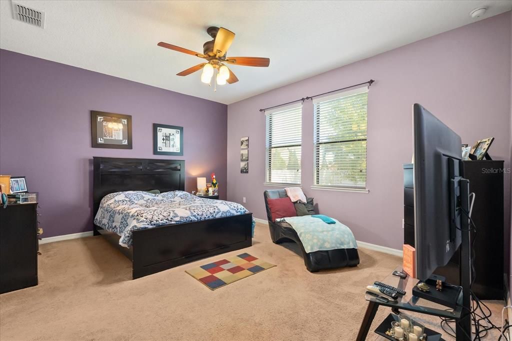 For Sale: $420,000 (4 beds, 3 baths, 2611 Square Feet)