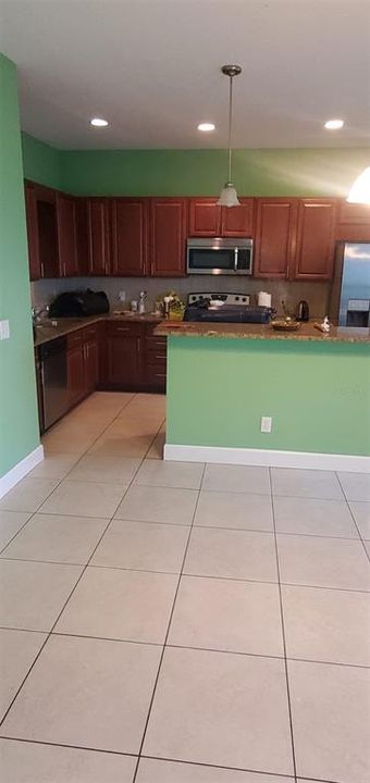 En Renta: $1,995 (4 camas, 2 baños, 1764 Pies cuadrados)