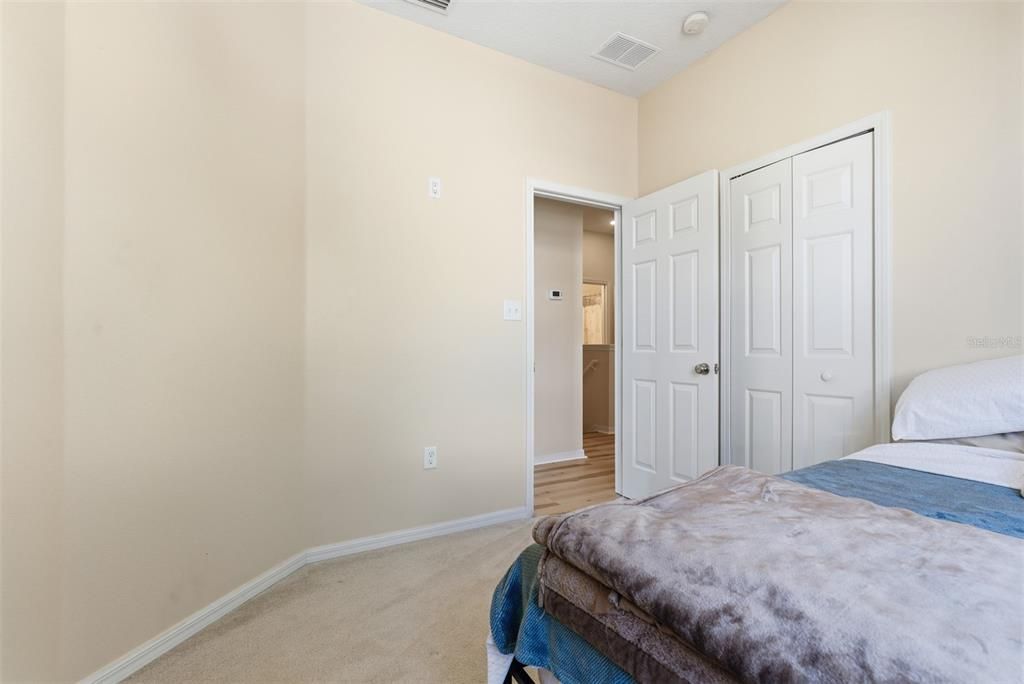 待售: $269,000 (3 贝兹, 2 浴室, 1417 平方英尺)