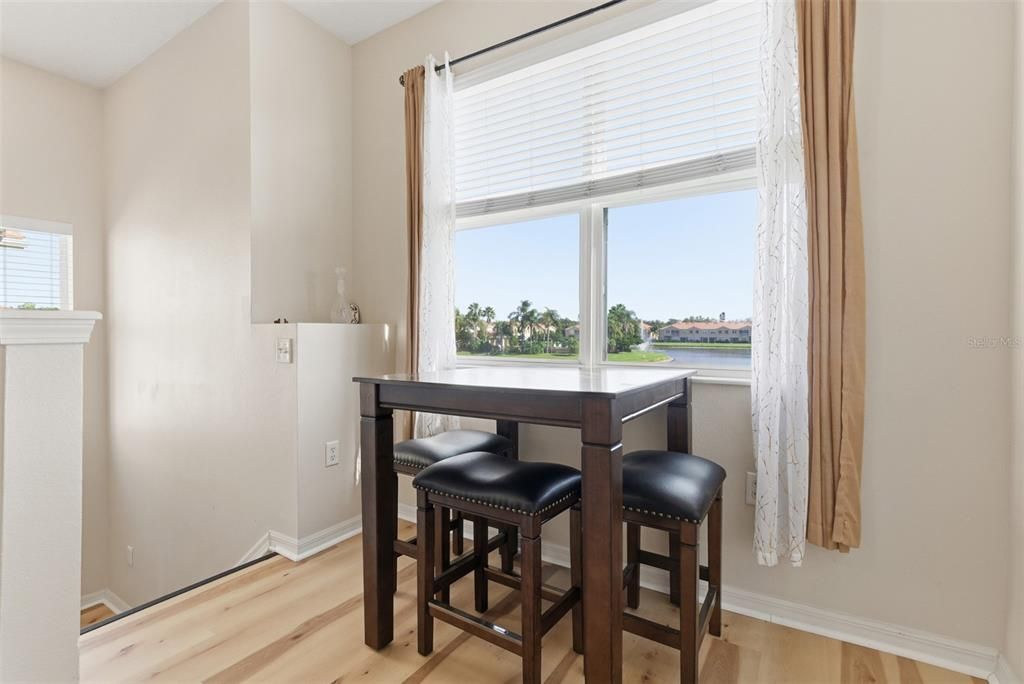 待售: $269,000 (3 贝兹, 2 浴室, 1417 平方英尺)