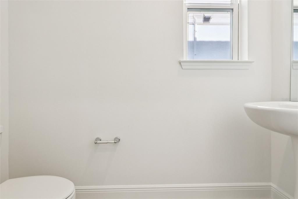 For Sale: $417,815 (4 beds, 2 baths, 2054 Square Feet)