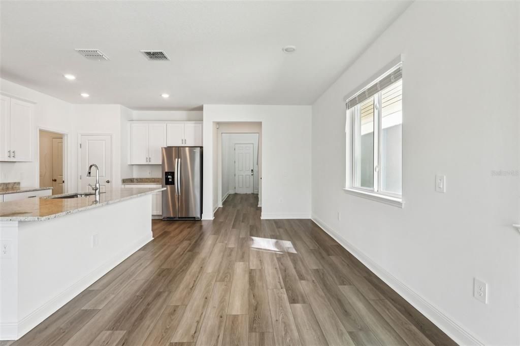 For Sale: $417,815 (4 beds, 2 baths, 2054 Square Feet)