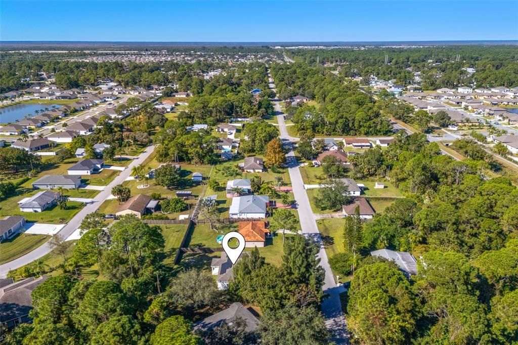 Active With Contract: $309,999 (3 beds, 2 baths, 1541 Square Feet)