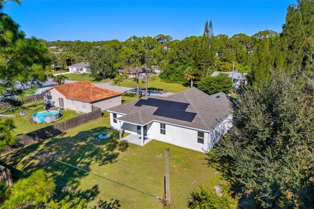 Active With Contract: $309,999 (3 beds, 2 baths, 1541 Square Feet)