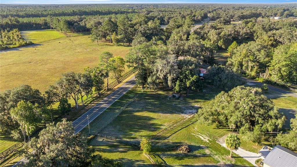 For Sale: $269,500 (3 beds, 2 baths, 1680 Square Feet)