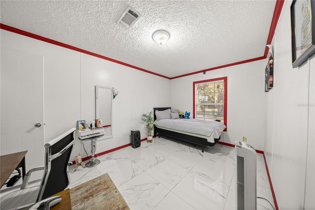 For Sale: $269,500 (3 beds, 2 baths, 1680 Square Feet)