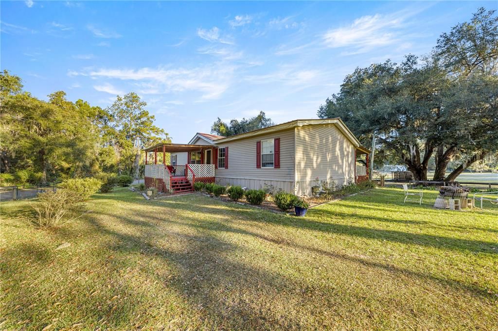 For Sale: $269,500 (3 beds, 2 baths, 1680 Square Feet)