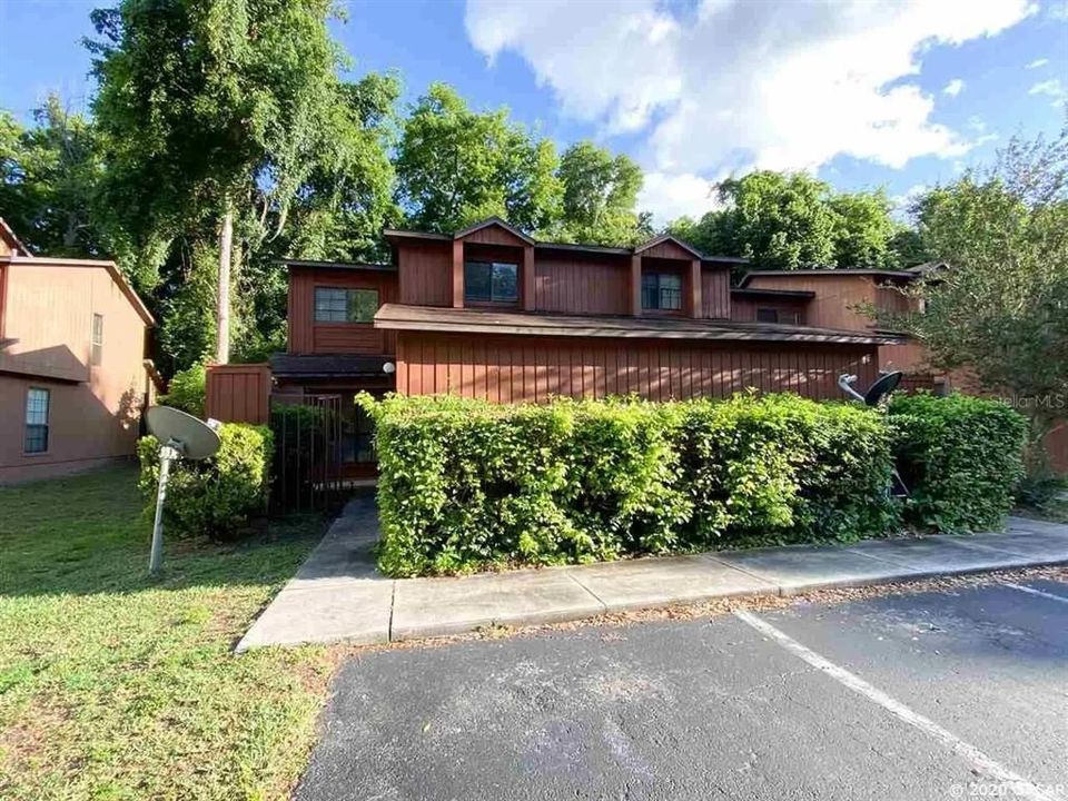 В аренду: $1,550 (2 спален, 2 ванн, 1106 Квадратных фут)