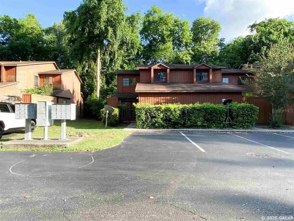 В аренду: $1,550 (2 спален, 2 ванн, 1106 Квадратных фут)