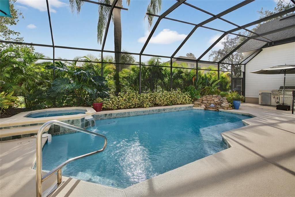 For Sale: $2,399,000 (6 beds, 5 baths, 5266 Square Feet)