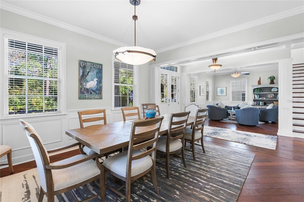 For Sale: $2,399,000 (6 beds, 5 baths, 5266 Square Feet)