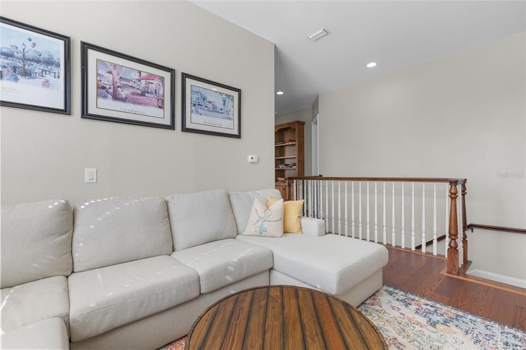 For Sale: $2,399,000 (6 beds, 5 baths, 5266 Square Feet)