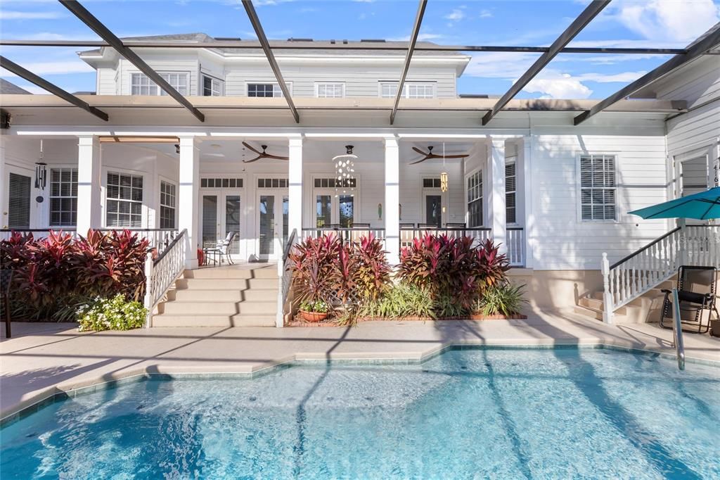 For Sale: $2,399,000 (6 beds, 5 baths, 5266 Square Feet)