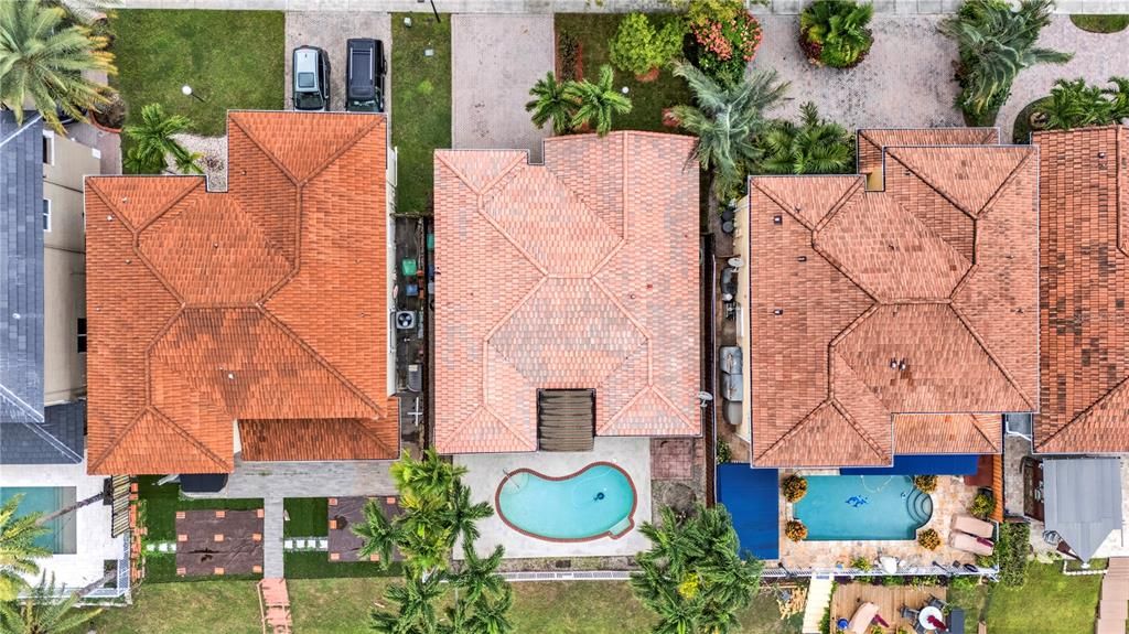 合同活跃: $729,000 (3 贝兹, 2 浴室, 1431 平方英尺)