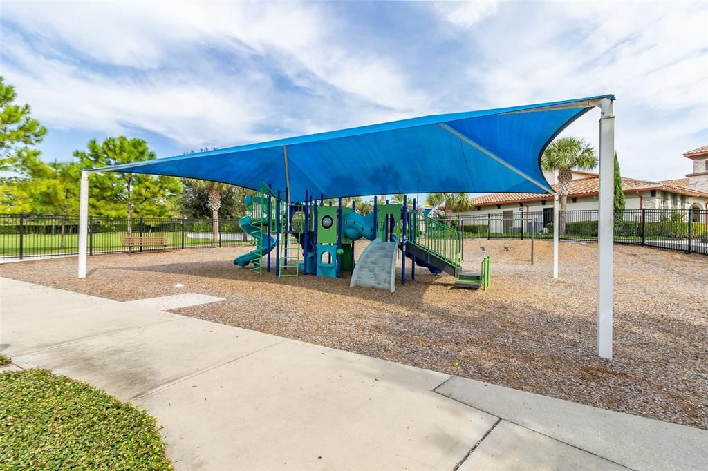 En Venta: $759,000 (5 camas, 3 baños, 2935 Pies cuadrados)