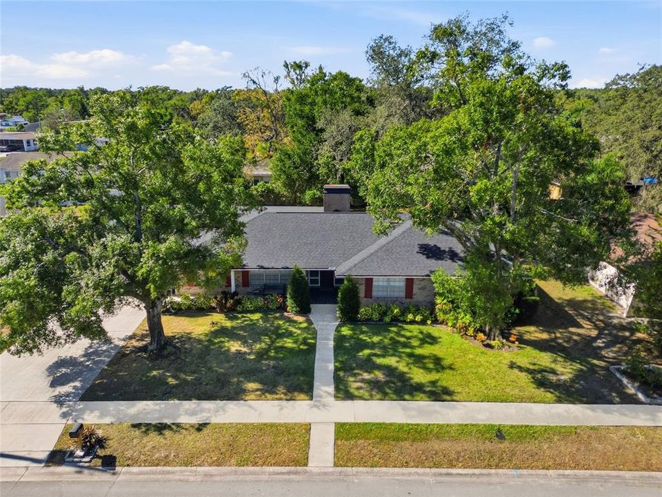 Active With Contract: $425,000 (4 beds, 3 baths, 2196 Square Feet)