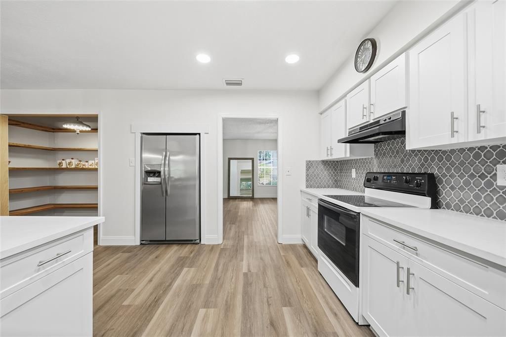 Active With Contract: $425,000 (4 beds, 3 baths, 2196 Square Feet)