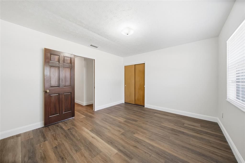 Active With Contract: $425,000 (4 beds, 3 baths, 2196 Square Feet)