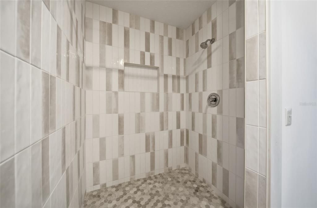 Active With Contract: $425,000 (4 beds, 3 baths, 2196 Square Feet)