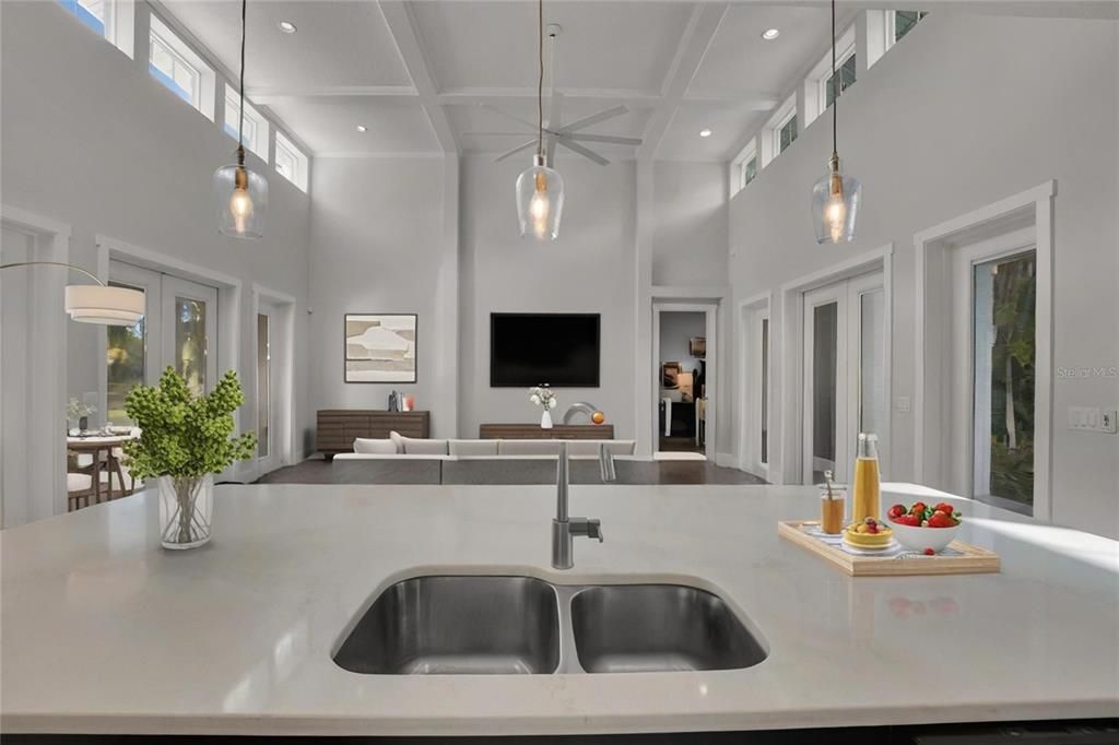 En Venta: $1,500,000 (4 camas, 3 baños, 2749 Pies cuadrados)