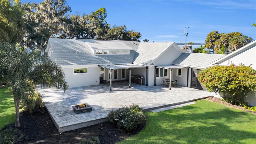 En Venta: $1,500,000 (4 camas, 3 baños, 2749 Pies cuadrados)