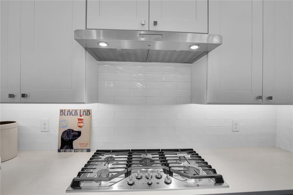 En Venta: $1,500,000 (4 camas, 3 baños, 2749 Pies cuadrados)