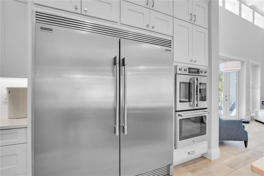 En Venta: $1,500,000 (4 camas, 3 baños, 2749 Pies cuadrados)