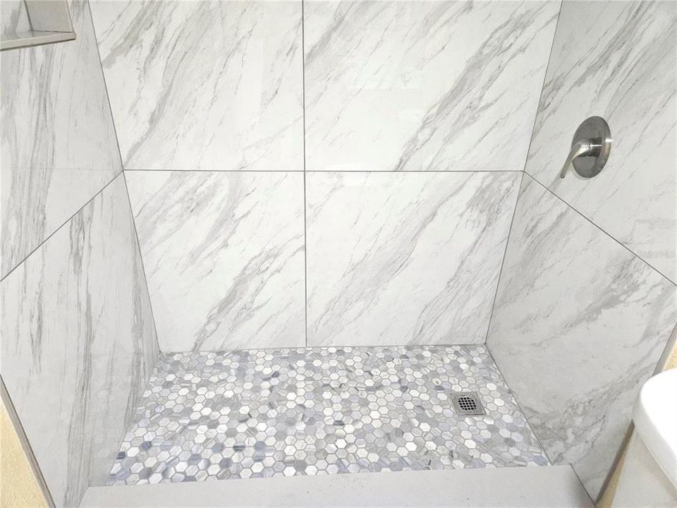 В аренду: $1,650 (1 спален, 1 ванн, 700 Квадратных фут)