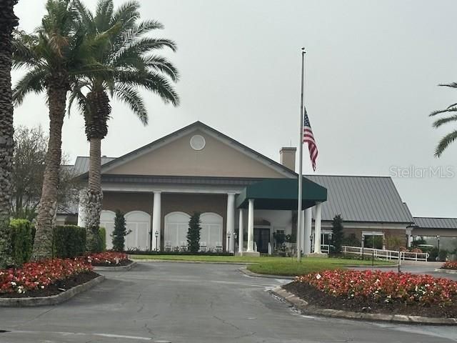 На продажу: $264,900 (2 спален, 2 ванн, 1352 Квадратных фут)