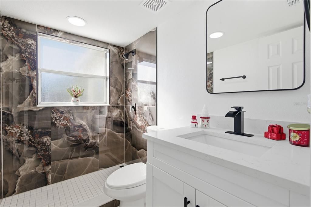 Active With Contract: $320,000 (3 beds, 2 baths, 1466 Square Feet)