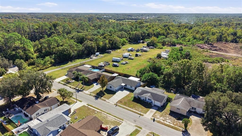 Active With Contract: $320,000 (3 beds, 2 baths, 1466 Square Feet)