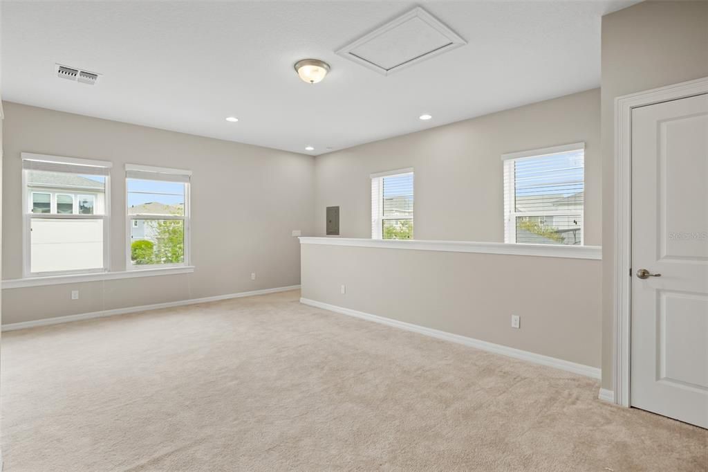 待售: $870,000 (4 贝兹, 3 浴室, 3010 平方英尺)