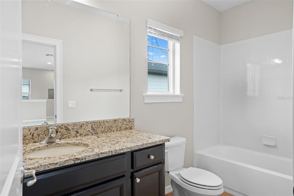 待售: $870,000 (4 贝兹, 3 浴室, 3010 平方英尺)