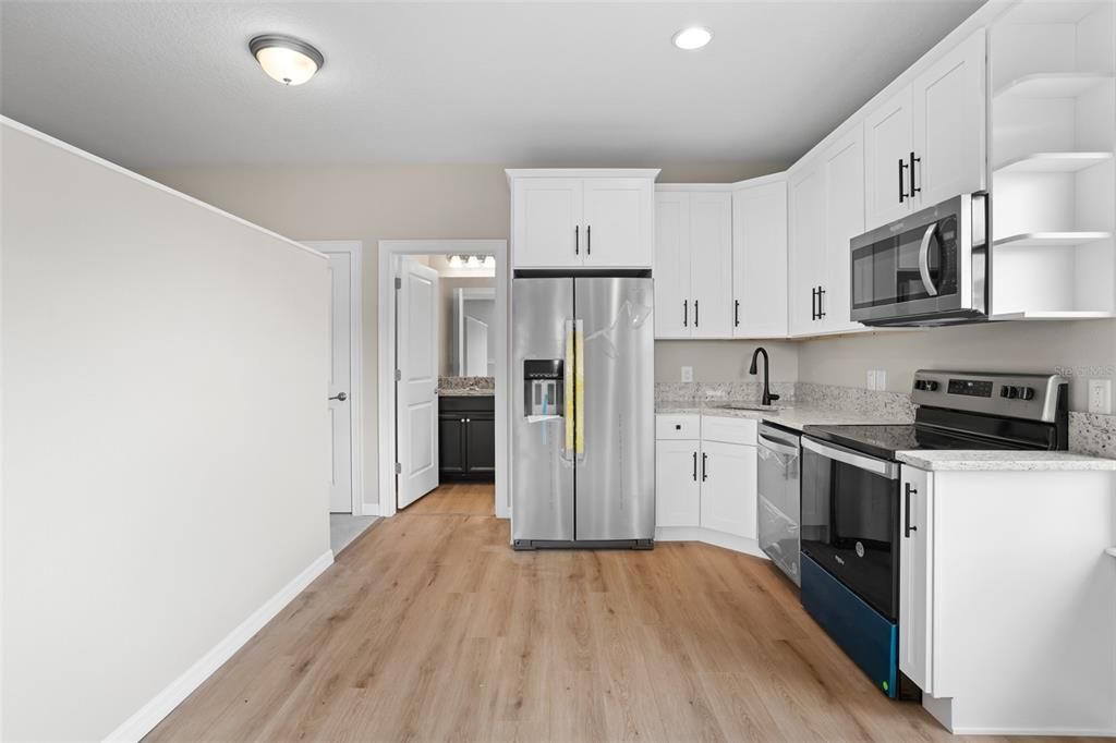 待售: $870,000 (4 贝兹, 3 浴室, 3010 平方英尺)