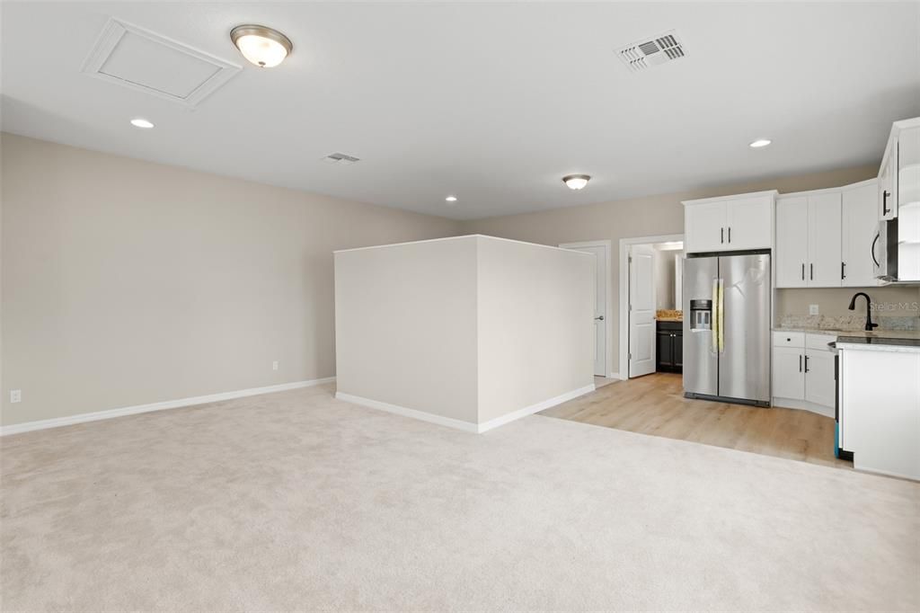 待售: $870,000 (4 贝兹, 3 浴室, 3010 平方英尺)