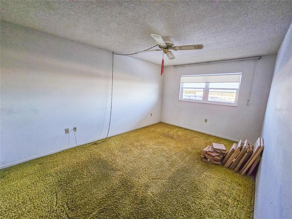 For Sale: $249,000 (2 beds, 2 baths, 1450 Square Feet)