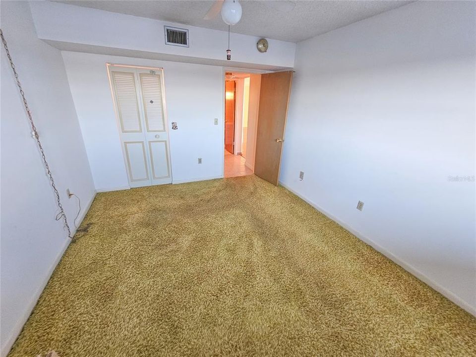 For Sale: $249,000 (2 beds, 2 baths, 1450 Square Feet)