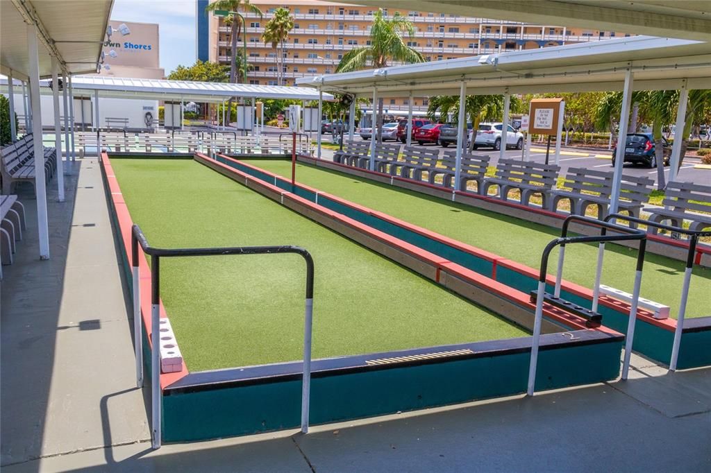 For Sale: $249,000 (2 beds, 2 baths, 1450 Square Feet)