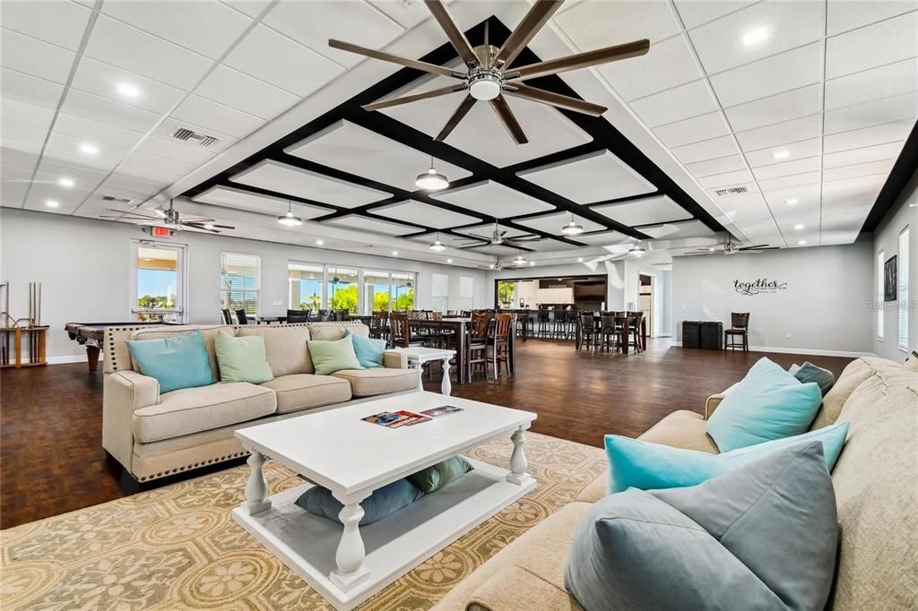 For Sale: $449,000 (1 beds, 1 baths, 1000 Square Feet)