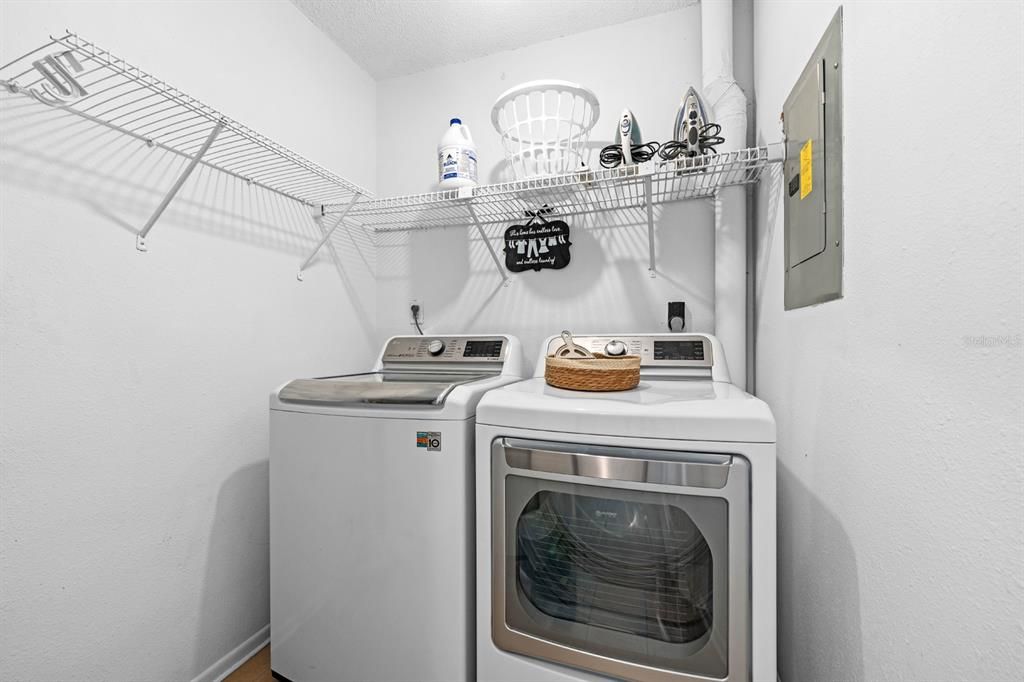 For Sale: $1,175,000 (4 beds, 0 baths, 1700 Square Feet)