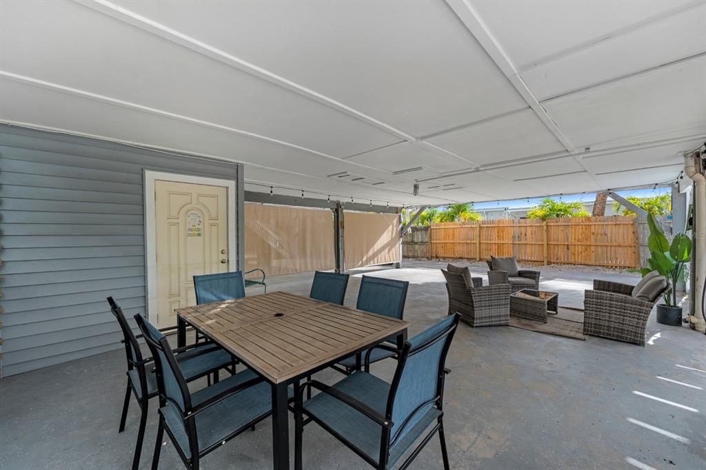 For Sale: $1,175,000 (4 beds, 0 baths, 1700 Square Feet)