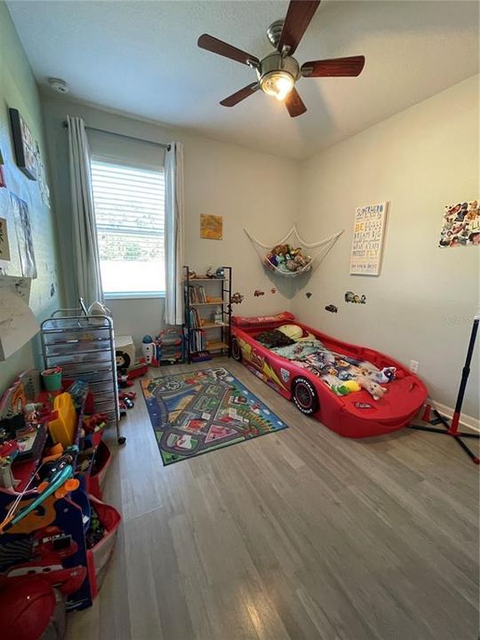 For Sale: $445,000 (3 beds, 2 baths, 1839 Square Feet)