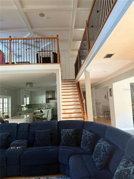 待售: $1,539,000 (6 贝兹, 4 浴室, 6550 平方英尺)